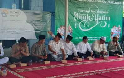 Kita tak bisa menggantikan orang tua mereka, tapi kita bisa hadir sebagai pelita di jalan hidup mereka.
