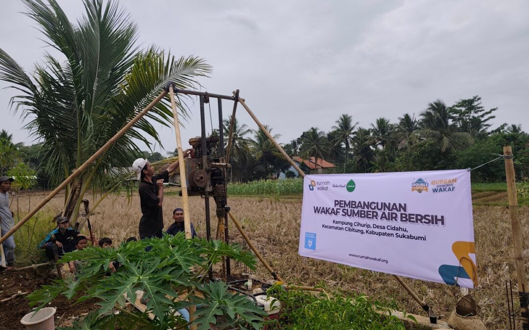 Mengalirkan Harapan, Rumah Wakaf dan Teladan Rasul Bangun Sumber Air Bersih untuk Warga dan Santri